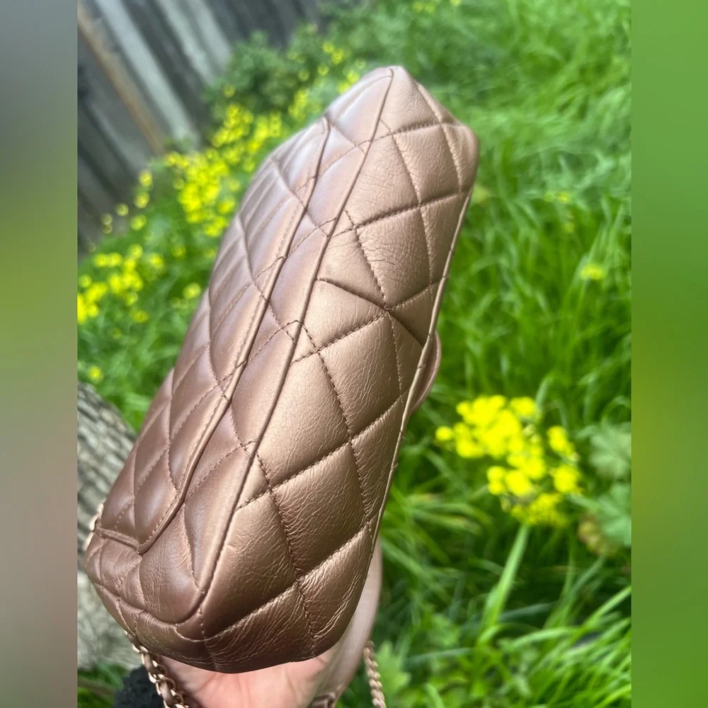 Rare🔥Chanel iridescent Mini Rectangular Bronze/Copper Flap Bag - Picture 8 of 16